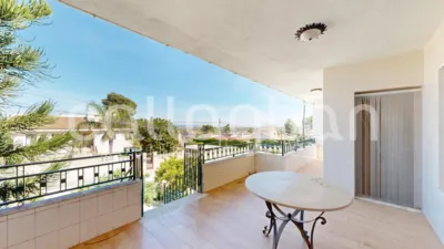 Chalet on Calle Rio Turia photo 23