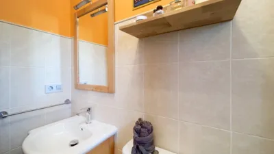 Terraced house in Carrer Columbretes photo 10