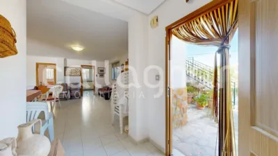 Chalet on Calle Rio Turia photo 10