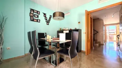 Terraced House in Hipercor Area photo 6