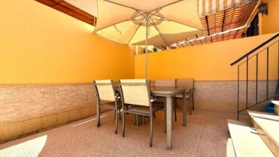 Terraced House in Hipercor Area photo 8