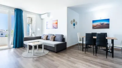 Apartment on Avenida de José Miguel Galván Bello, 3 photo 9