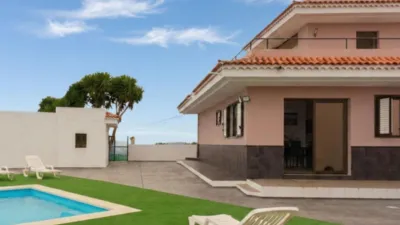 Chalet on Camino de las Cabezas photo 2