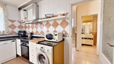 Chalet on Calle Teuladins (Dels) photo 31