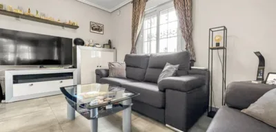 Casa – Orihuela, Villa Martín - Més