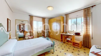 Chalet on Calle Rio Turia photo 34