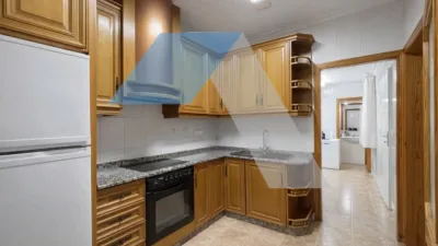 Ground floor flat in the South photo 24