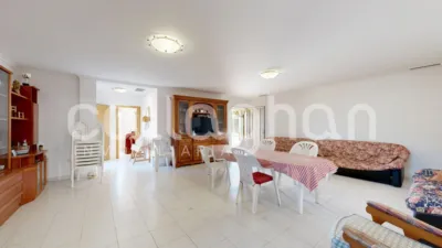 Chalet on Calle Rio Turia photo 12