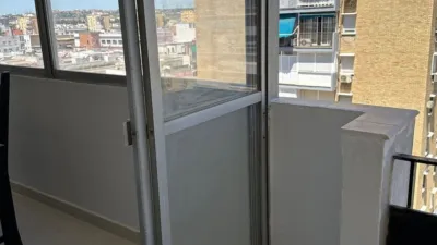 Apartment in Zona Esperanza de Triana photo 5