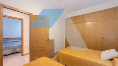 Ground floor flat in the South photo 15
