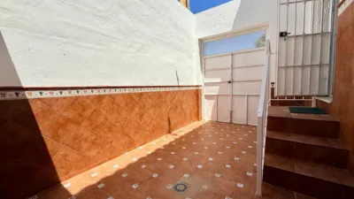Terraced house on Calle de Uruguay photo 12