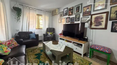 Flat on Carrer de Joaquim Ballester photo 2