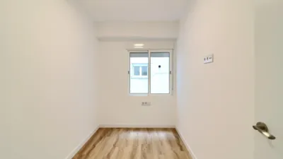 Apartment on Carrer de Higinio Noja 'Professor' photo 23