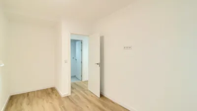 Apartment on Carrer de Higinio Noja 'Professor' photo 27