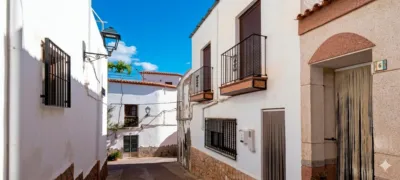 House on Calle de las Maravillas photo 2