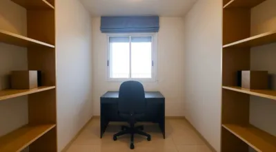 Apartment on Carrer de Miami photo 22
