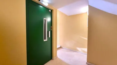 Apartment on Carrer de Miami photo 28
