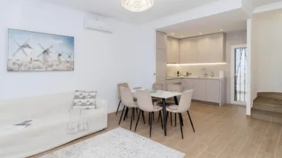 Casa – Orihuela, Urbanización La Zenia, Urbanización La Zenia II - Més