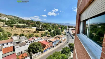 Piso en alquiler en Campo Verde, Cartuja (Distrito Norte. Granada Capital) de 800 €<span>/mes</span>