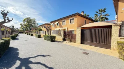 House on Capricorn Street photo 47