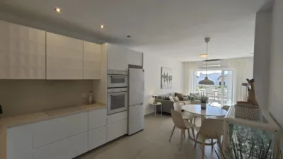 Pis – Orihuela, Urbanización La Regia, Urbanización La Zenia II - Més
