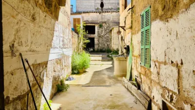 House on Calle J. Monjo March photo 7