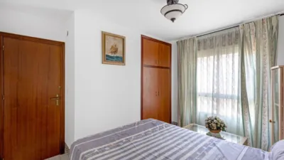 Bungalow on Arquitecto Larramendi Street photo 30