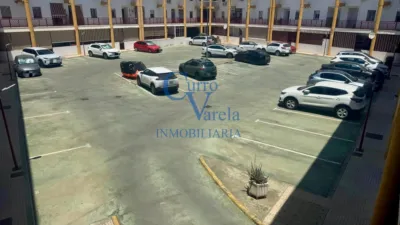 Apartment on Avenida de Juan Pablo II photo 3
