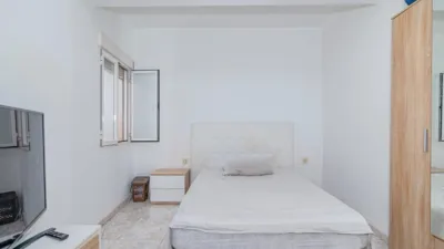 Apartment on Pedro Antonio de Alarcón Street photo 10