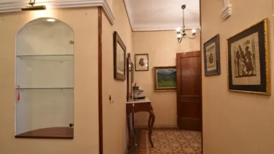House in Centre photo 6