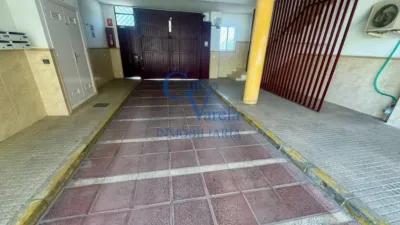 Apartment on Avenida de Juan Pablo II photo 22