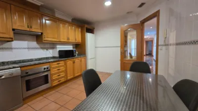 Apartment on Poeta Miguel Hernandez Street photo 20