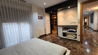 Apartment on Poeta Miguel Hernandez Street photo 22