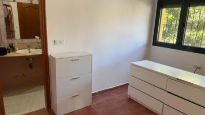 Chalet in La Colonia - Los Pinos photo 10