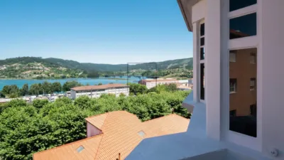 Apartamento en calle Corred Virtudes photo 4