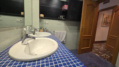 Apartment on Poeta Miguel Hernandez Street photo 31