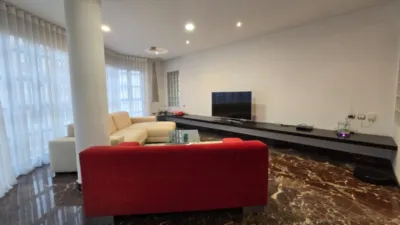 Apartment on Poeta Miguel Hernandez Street photo 8