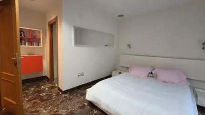 Apartment on Poeta Miguel Hernandez Street photo 27