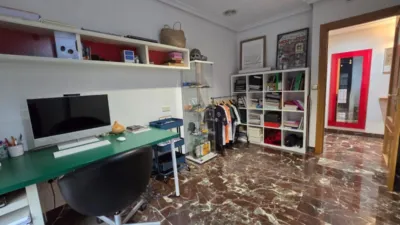 Apartment on Poeta Miguel Hernandez Street photo 48