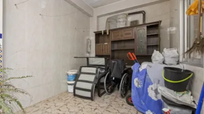 Apartment on Calle Cándido Nocedal photo 39