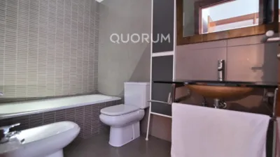 Apartment in Plaza de Mozart photo 14