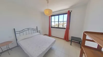 Piso en venta en Calle Colombia, Costa Teguise (Teguise) de 225.000 €