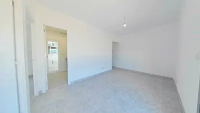 Apartment in El Mas Ratés-La Montserratina-El Ginestar photo 6
