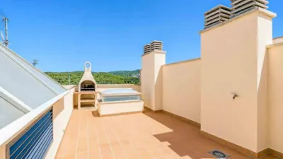 Apartment on Calle del Pintor Marià Carbonell Llopis photo 34