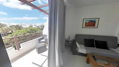 Piso en venta en Calle Colombia, Costa Teguise (Teguise) de 225.000 €