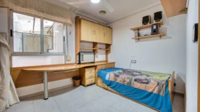 Apartment on Calle del Obispo Rocamora photo 12