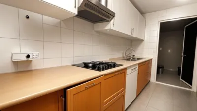 Flat on Carrer de Francesc Martí i Mora photo 11