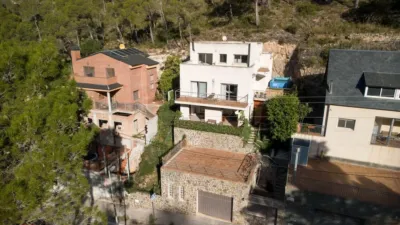 Chalet on Avinguda dels Països Catalans photo 55