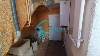 Flat on Carrer del Riu photo 22