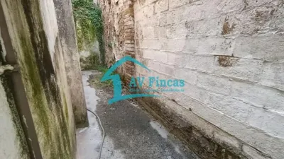 Flat on Carrer del Riu photo 17